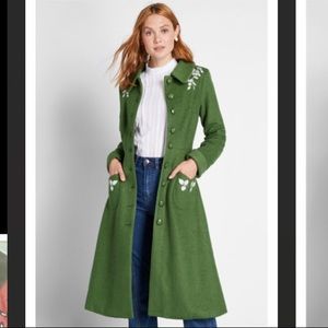 Green Wool “Taking A Stroll” Embroidered Coat